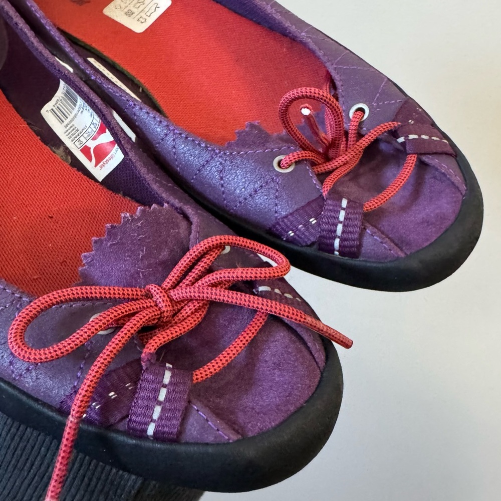 Puma Y2K purple/red slip on lace toe ballet style flats - Picture 2 of 4